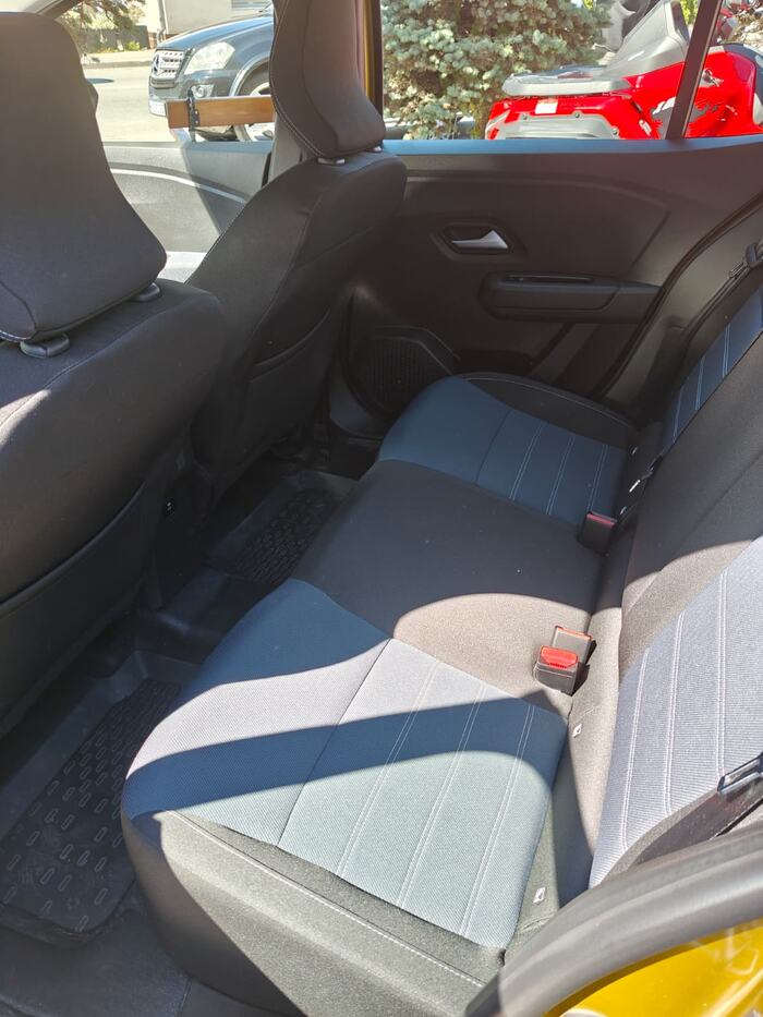 Interior of the Cristi Taxi Borșa car, back seat